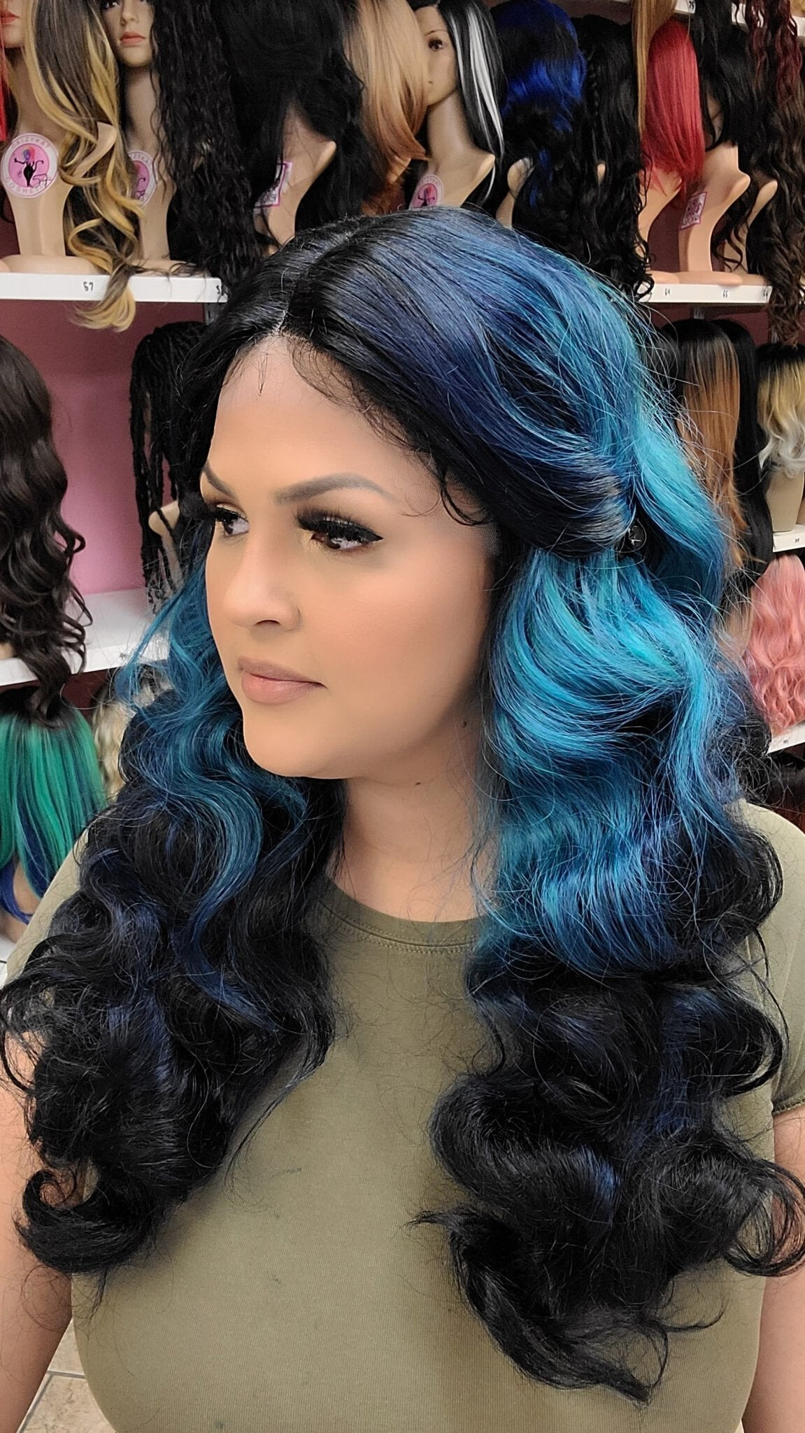 #251 Sapphire - Middle Part Lace Front Wig - 1B/BLUE