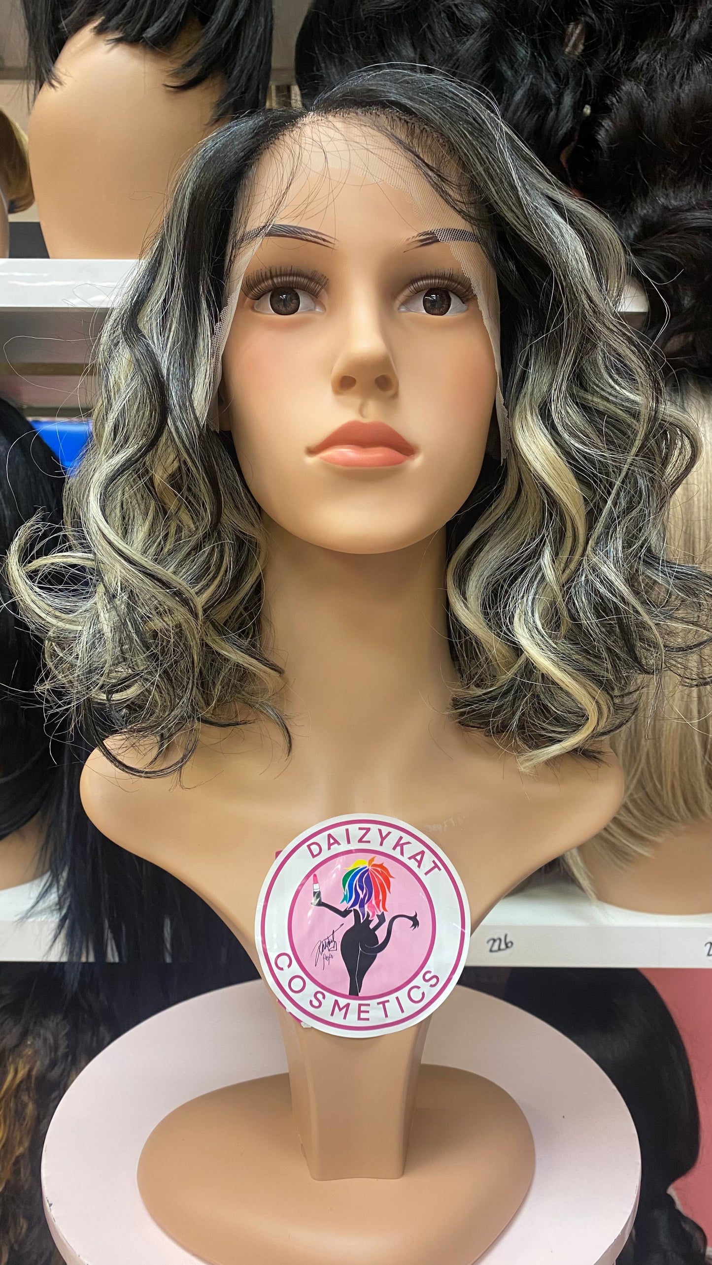 110 Leslie - 13x4 Free Part Lace Front Wig - 1B/613 - DaizyKat Cosmetics 110 Leslie - 13x4 Free Part Lace Front Wig - 1B/613 DaizyKat Cosmetics Wigs