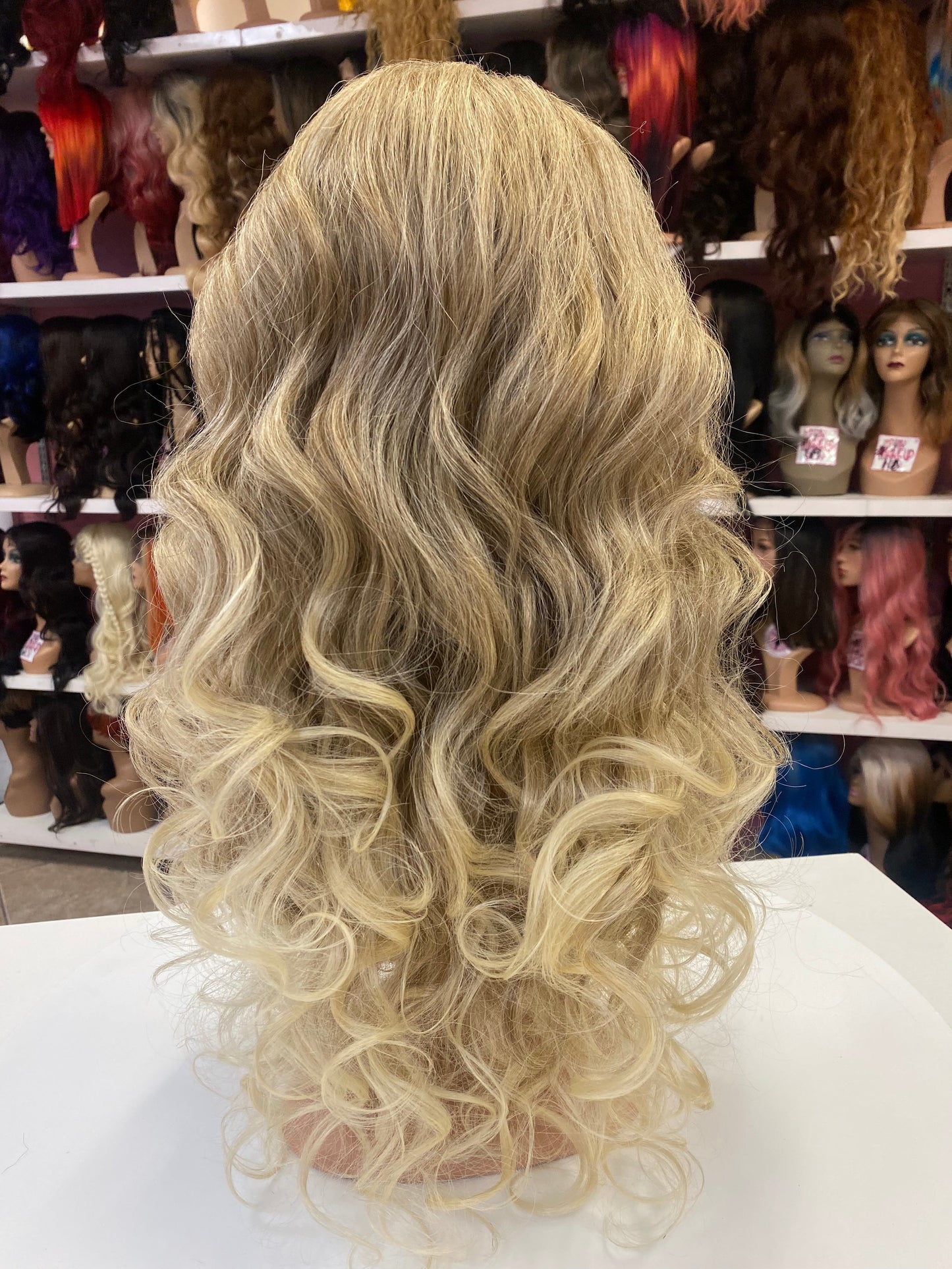 503 Sophia - Right Part Lace Front Wig - 10/613 - DaizyKat Cosmetics 503 Sophia - Right Part Lace Front Wig - 10/613 DaizyKat Cosmetics Wigs